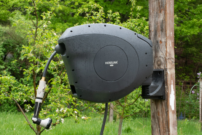 6 Reasons Why I Love Hoselink Retractable Hose Reel
